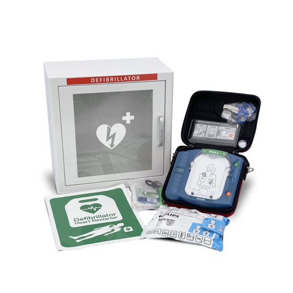 Philips HeartStart HS1 Defibrillator with Slim Carry Case Indoor Package